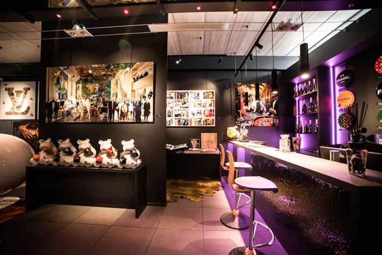 Galerie d'art contemporain 60 m² - Image 3