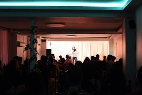 Rue de bellevue Showroom - Image 8