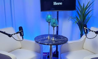 Podcast studio near the harbors - Image 7