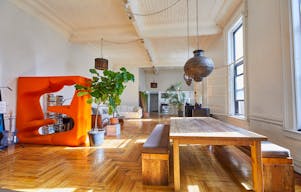 Spacious Chelsea Art Loft - Image 3