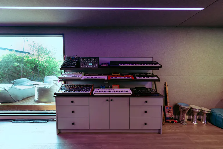 Fully Supported State-of-the-Art Creative Incubator In Los Angeles - Image 4