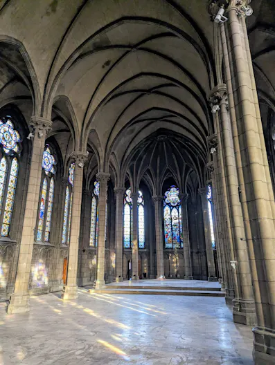 Runway Venue - Grande chapelle dans un ancien couvent en plein Paris - Image 2