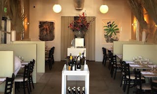 Silverlake Event Venue with Bar, Kitchen, Patio and Gated Parking - Image 8