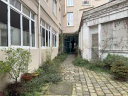 Grand studio créatif de 130 m²  — Paris 10ᵉ - Image 23