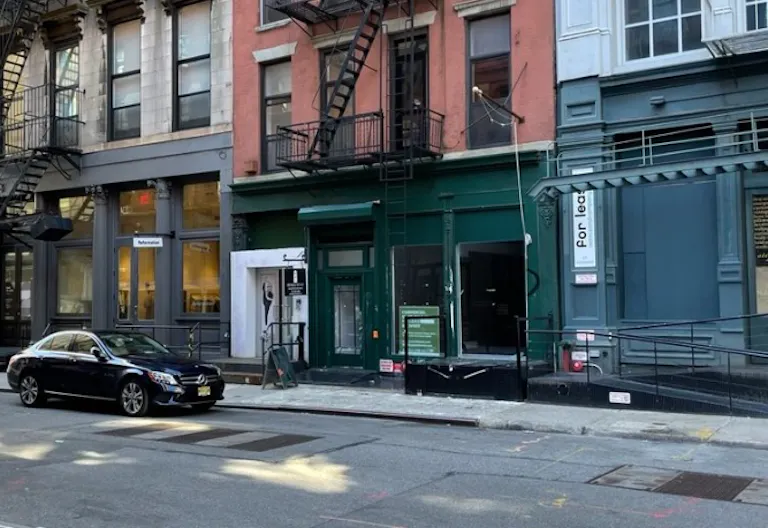 LONG-TERM Howard Street, 25 - Image 0