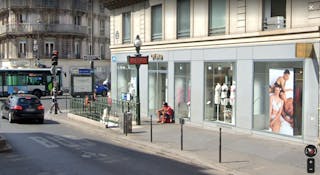 Prime Location Boutique Shop Rue du Renard - Image 7