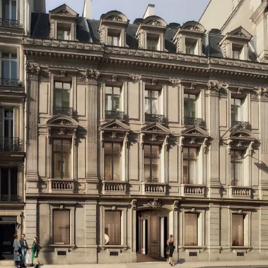 Flagship Store - Triangle d'Or - Availability July 2023 - Image 0