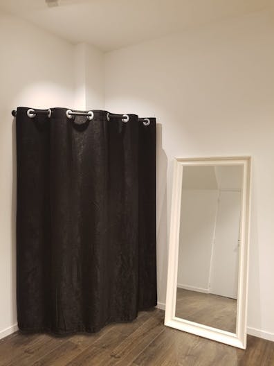 New Age Boutique Ephémère - Image 3