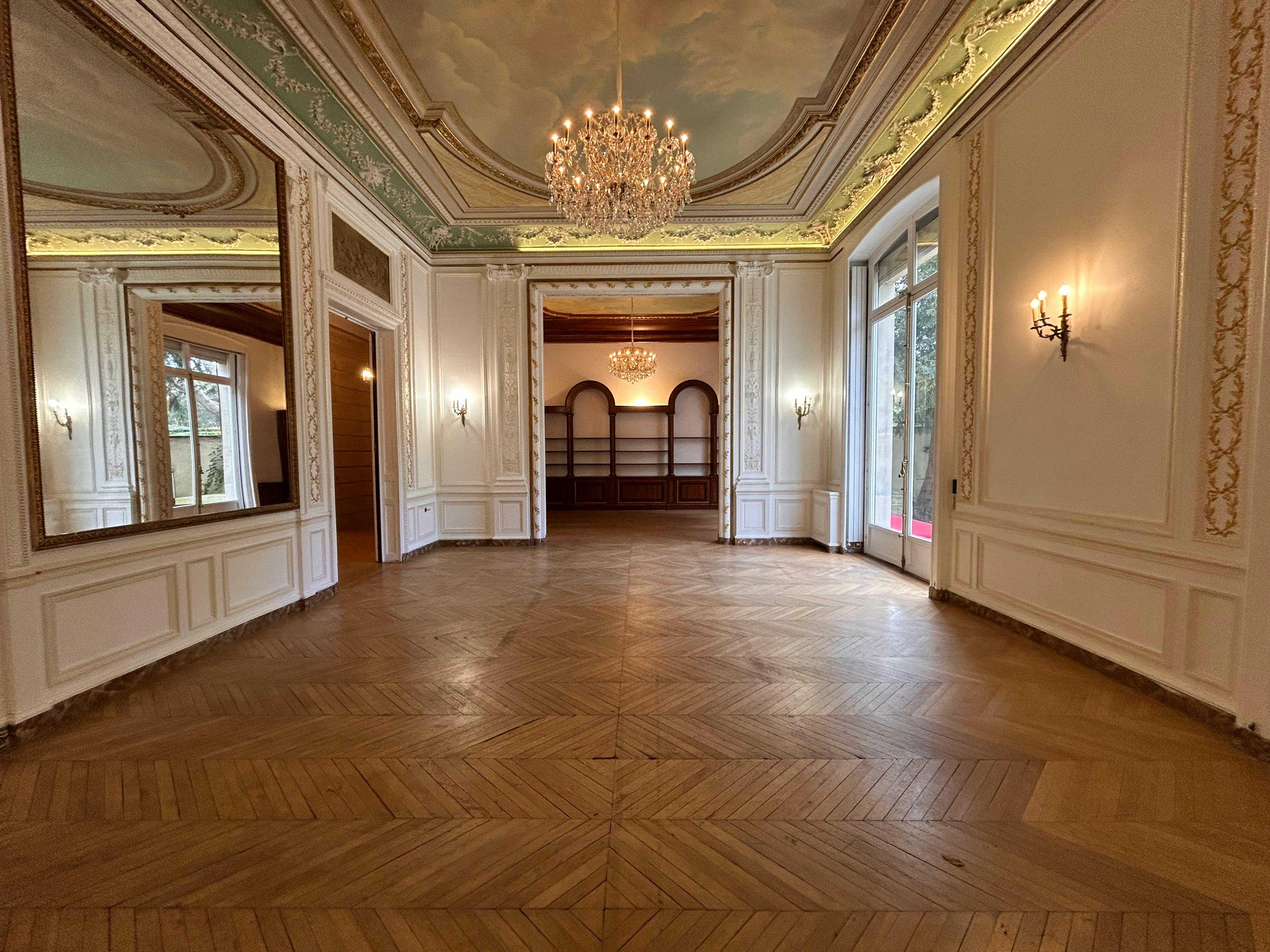 Private Mansion with Garden on Rue de Monceau, Paris