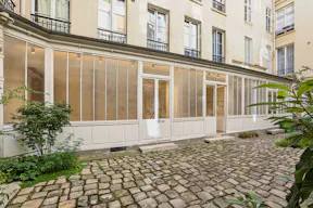 Élégant Showroom Ephémère à Paris - Image 12