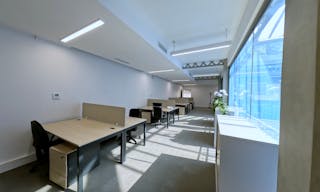 Espace de Prestige de 2000 m² sous Verrières (avec parkings) – Paris 9e - Image 16