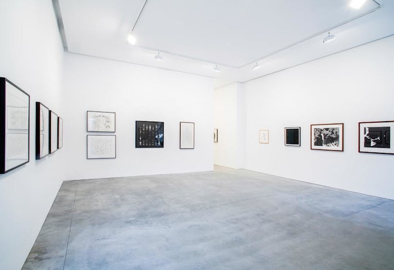 Pristine Art Gallery in Chelsea - Image 2