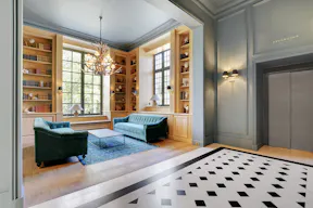 Un château innovant à Saint-Germain-En-Laye - Image 2