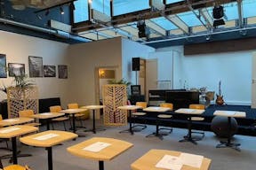 Salle multi-fonction avec sc�ne - Image 4