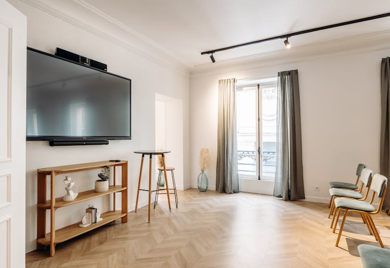 Showroom Palestro Les Appartes - Image 1