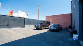 Modern Industrial Warehouse Space in DTLA for events, film/tv and photo shoots - Image 14