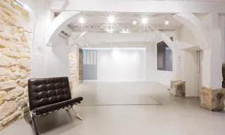 Pop-up boutique in Le Marais - Image 2