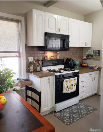 Sweet Home - Image 0