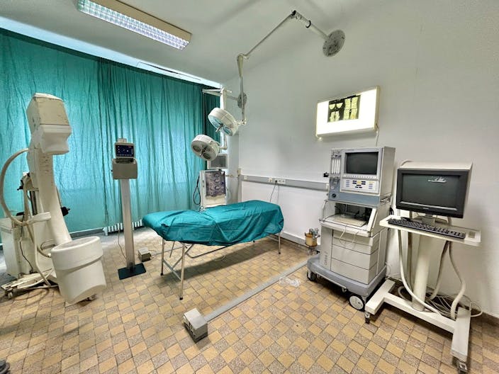 D�cor/Lieu de tournage: Bloc Op�ratoire - Image 4