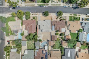 Creative Space in Tarzana - Image 13