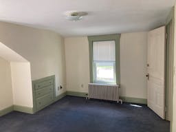 Commercial Space For Rent - Image 2