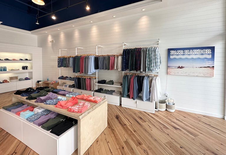 Pop Up Store in Palm Beach Gardens - Image 1