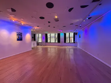 Entire Floor in SOHO with 2 extra rooms! - Image 0