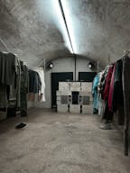 BRUTALIST SPACE IN MARAIS - Image 9