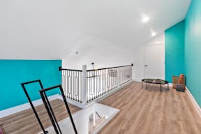 Spacious Modern Home in Houston - Image 5