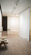 Adresse d’Exception : Espace Polyvalent au Pied de la Tour Eiffel (Pop UP, Bureaux, Séminaire, Galeries D'art) - Image 1