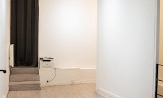 Adresse d’Exception : Espace Polyvalent au Pied de la Tour Eiffel (Pop UP, Bureaux, Séminaire, Galeries D'art) - Image 1