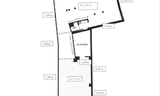 Spacious Gallery in Le Marais - Image 3