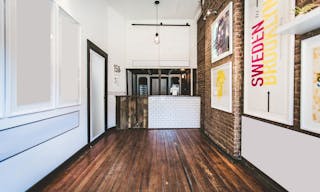 Pop-Up Shop in Vibrant Williamsburg - Image 0