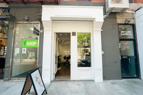 Modular White-Box Gallery Space in Nolita - Image 4