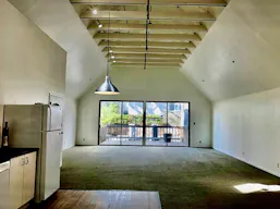 Spacious and Bright private open plan Office or Event space in the heart of Pacific Heights! - Image 0