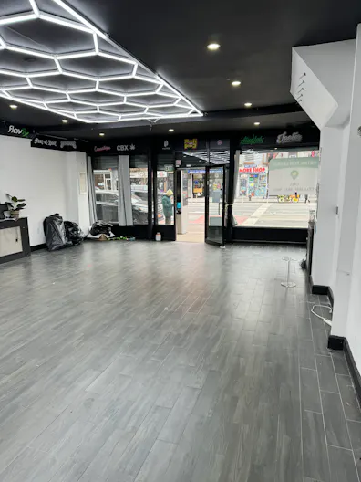 Prime East Village Pop-Up Space - Image 0