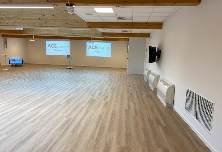 A perfect pop up space in the heart of Europe - Image 1