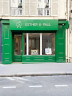 Charming and typical Parisian shop greatly located in Saint-Germain-des-Prés - Image 0