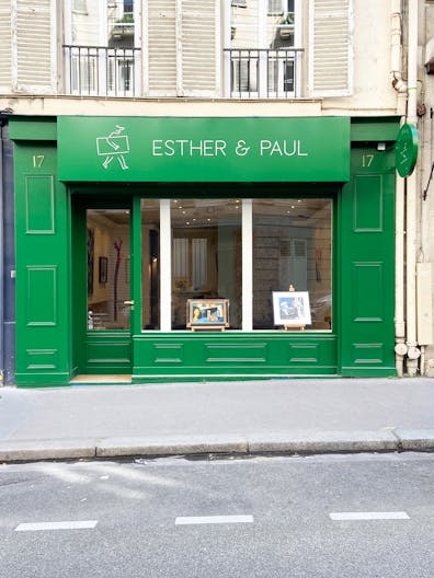 Charming and typical Parisian shop greatly located in Saint-Germain-des-Prés - Image 0