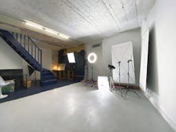 Galerie and photographic studio paris 9th. - Image 5