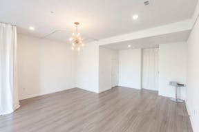 Unique Space in Trendy St. Elmo District - Image 6