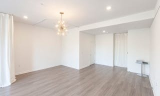 Unique Space in Trendy St. Elmo District - Image 6