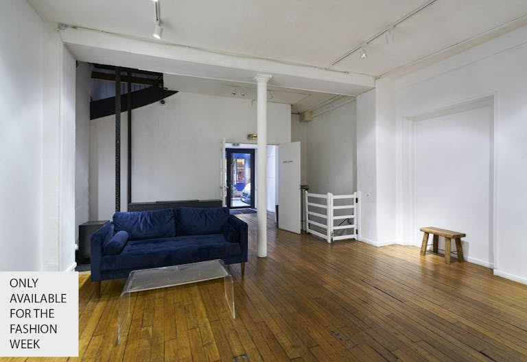 Beautiful Art Gallery - Image 4