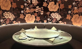 Times Square Restaurant - Image 3