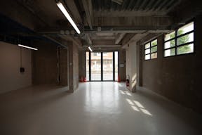 Atypical Artistic and Event Venue - Image 16