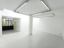 Oberkampf Fashion Showroom - Image 0