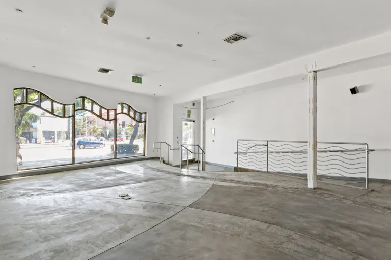 White Box Boutique in Downtown Culver City - Image 0