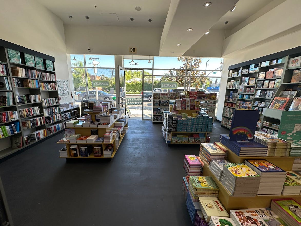 Retail Store Front Ground Floor Beverly Hills - Image 0