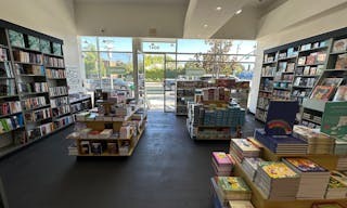 Retail Store Front Ground Floor Beverly Hills - Image 0