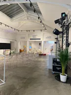 Superb Creative Space in Le Marais - Image 2